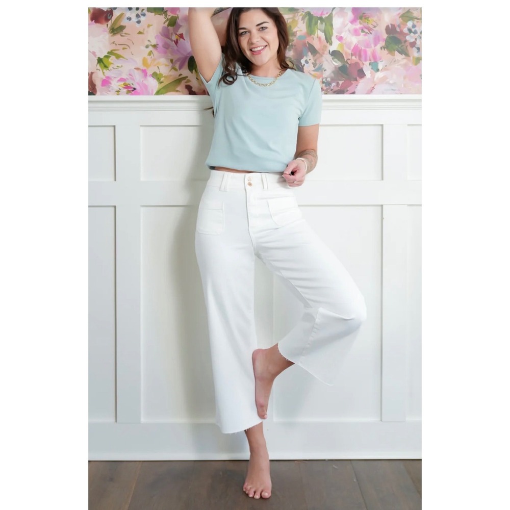 JUDY BLUE High Rise Wide Leg Crop Jeans 14W White NEW Raw Hem Stretch Preppy